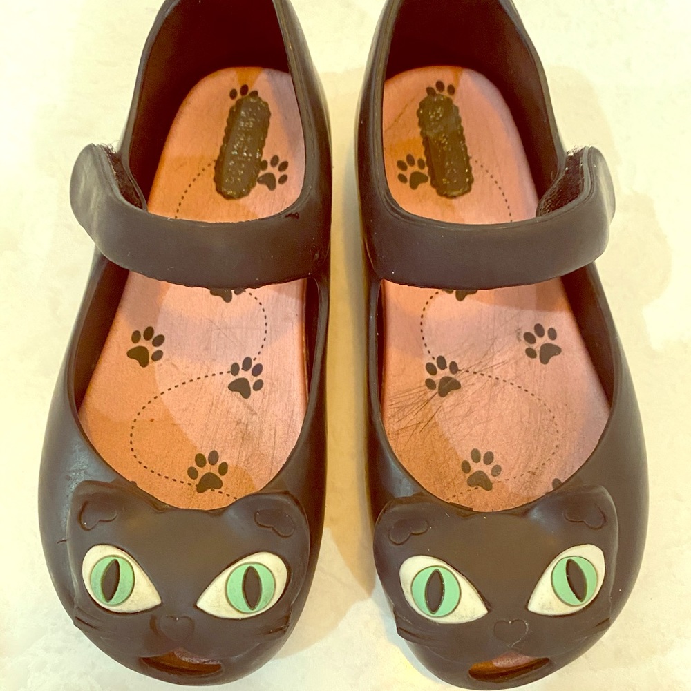Mini Melissa black cats